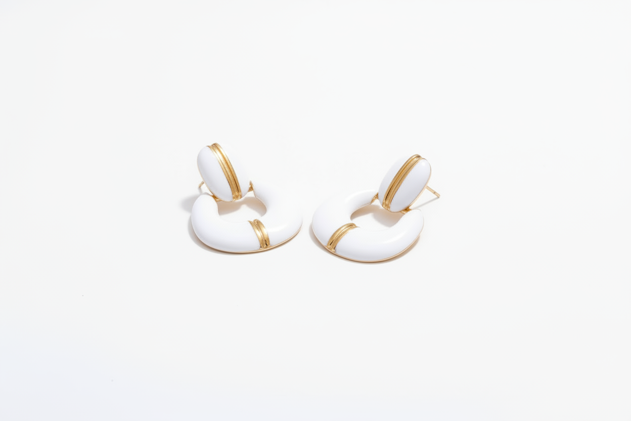 Boucles d'oreilles Éclat Polaire • Émail Blanc • Aurora